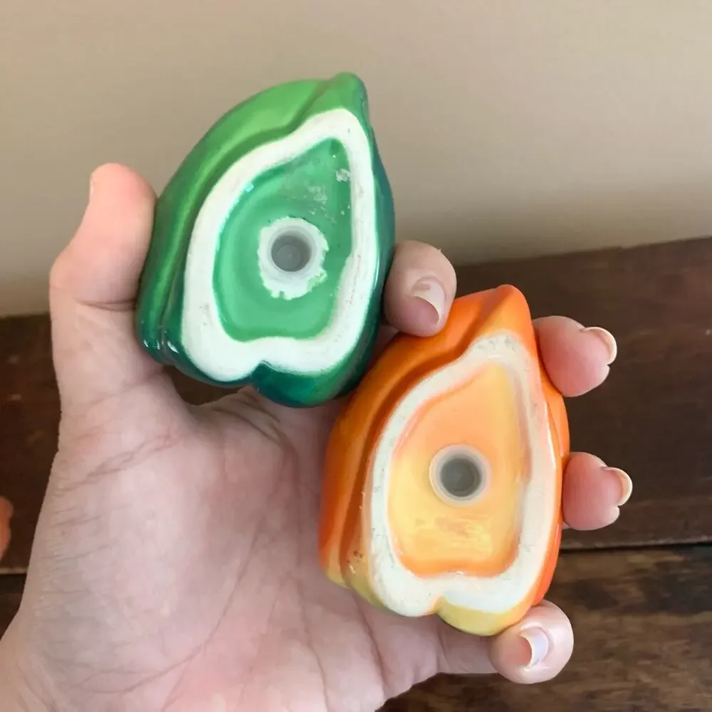 Vintage green & orange Habanero pepper porcelain‎ salt & pepper Shakers